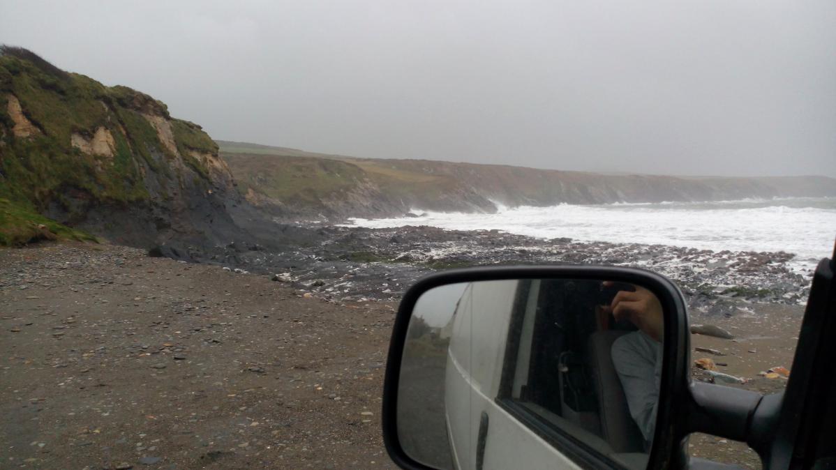 Garée sur une plage du Pays de Galles...