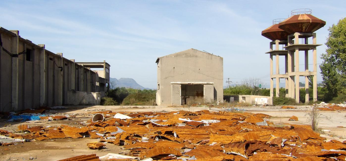 URBEX Grèce – L’usine qui filait un mauvais coton