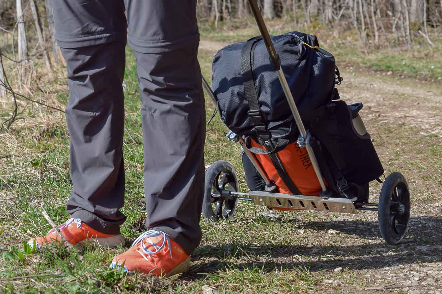 Découvrir le Model X-Trek, un chariot de randonnée innovant