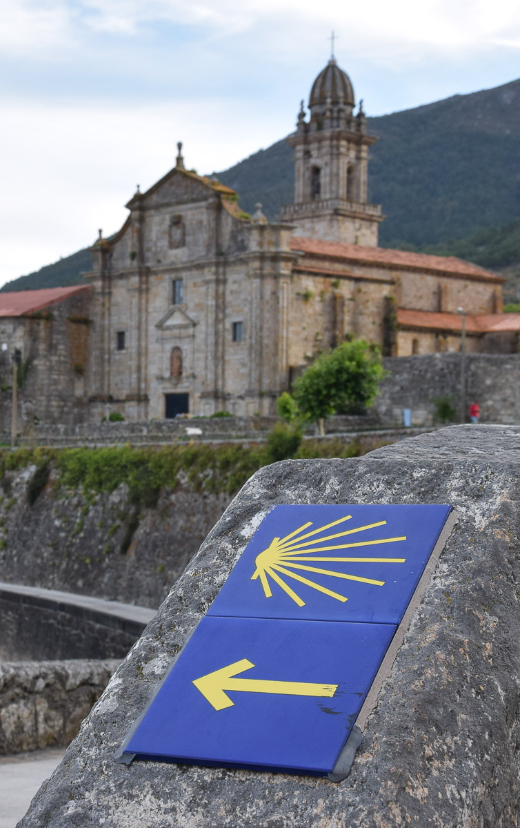 Être une femme seule sur le chemin de Compostelle, est-ce dangereux ou sécurisé ? Retour d'expérience et conseils après avoir marché en solo sur le camino de Santiago | Histoires de tongs, le blog voyage passionnément alternatif