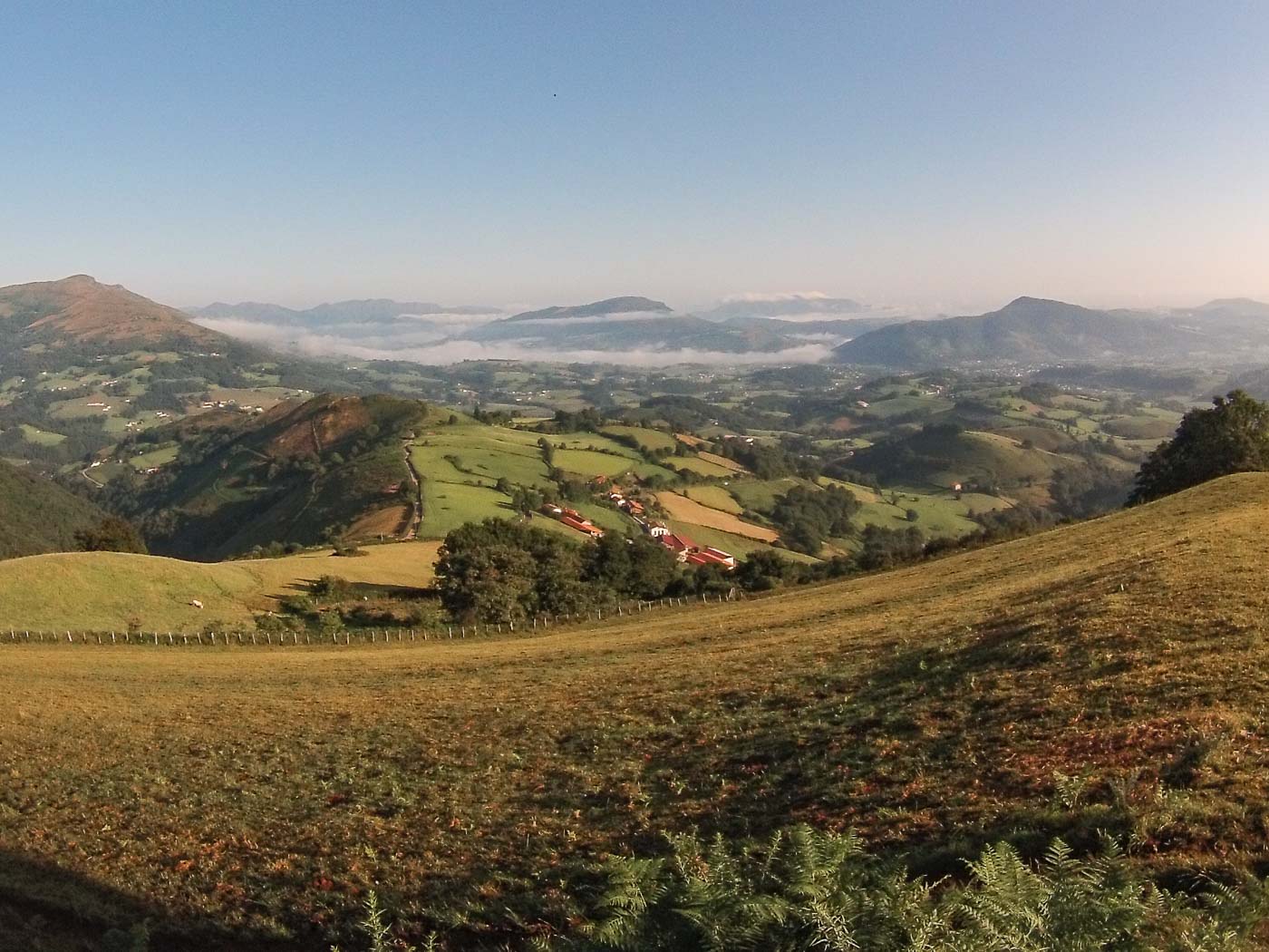 col de roncevaux chemin de compostelle