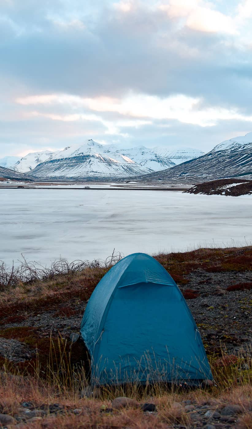 Et si on pouvait camper sereinement partout grâce à des tentes surélevées ?