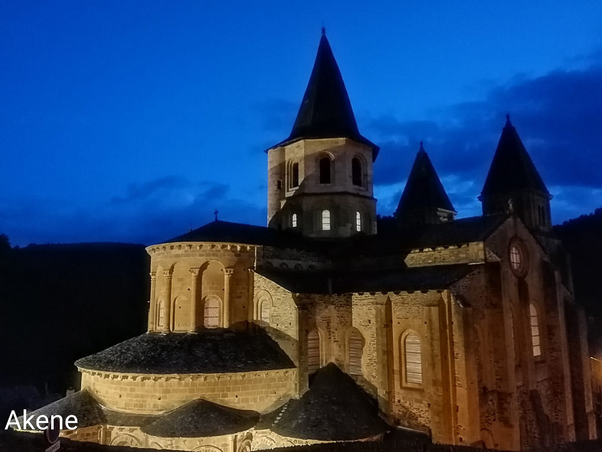 conques chemin compostelle