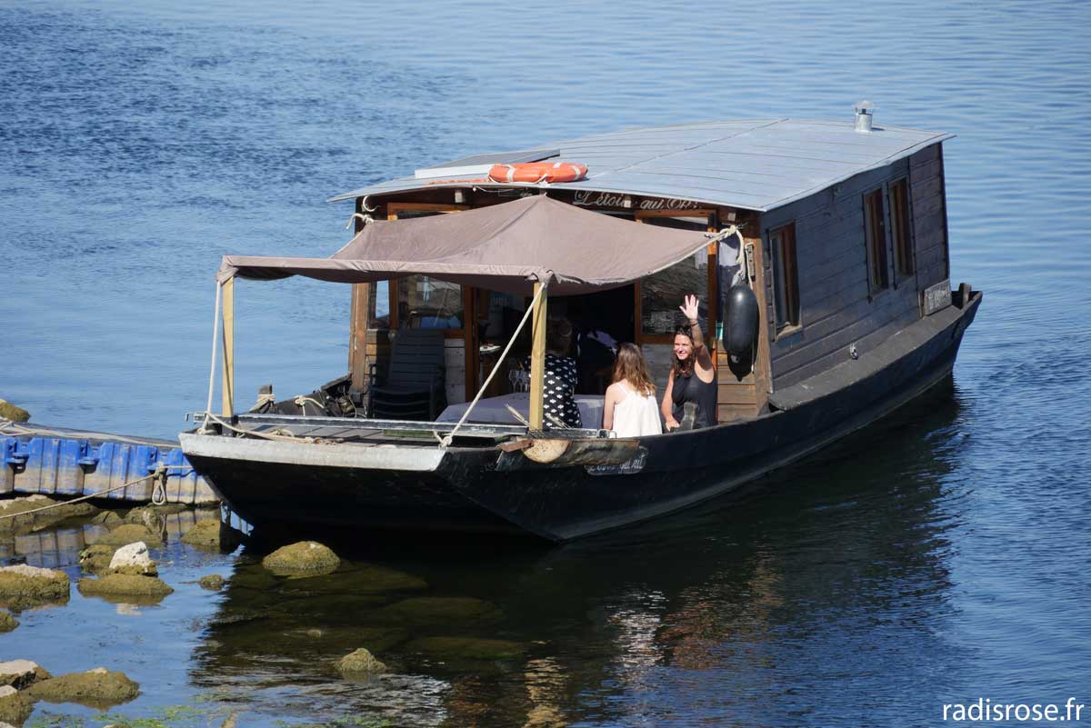 découvrir Loire toue cabannée