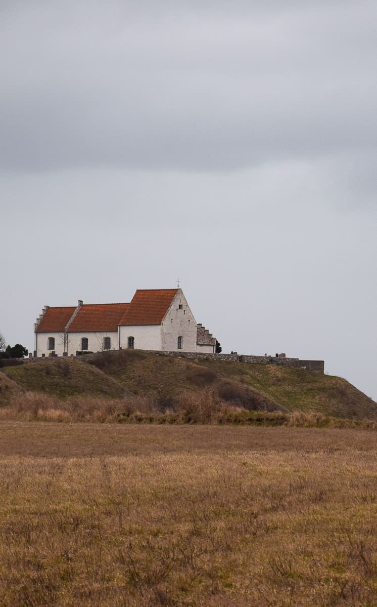 Église Sankt Ibb de l'île de Ven, une idée de visite au Sud de la Suède... | Histoires de tongs, le blog voyage passionnément alternatif