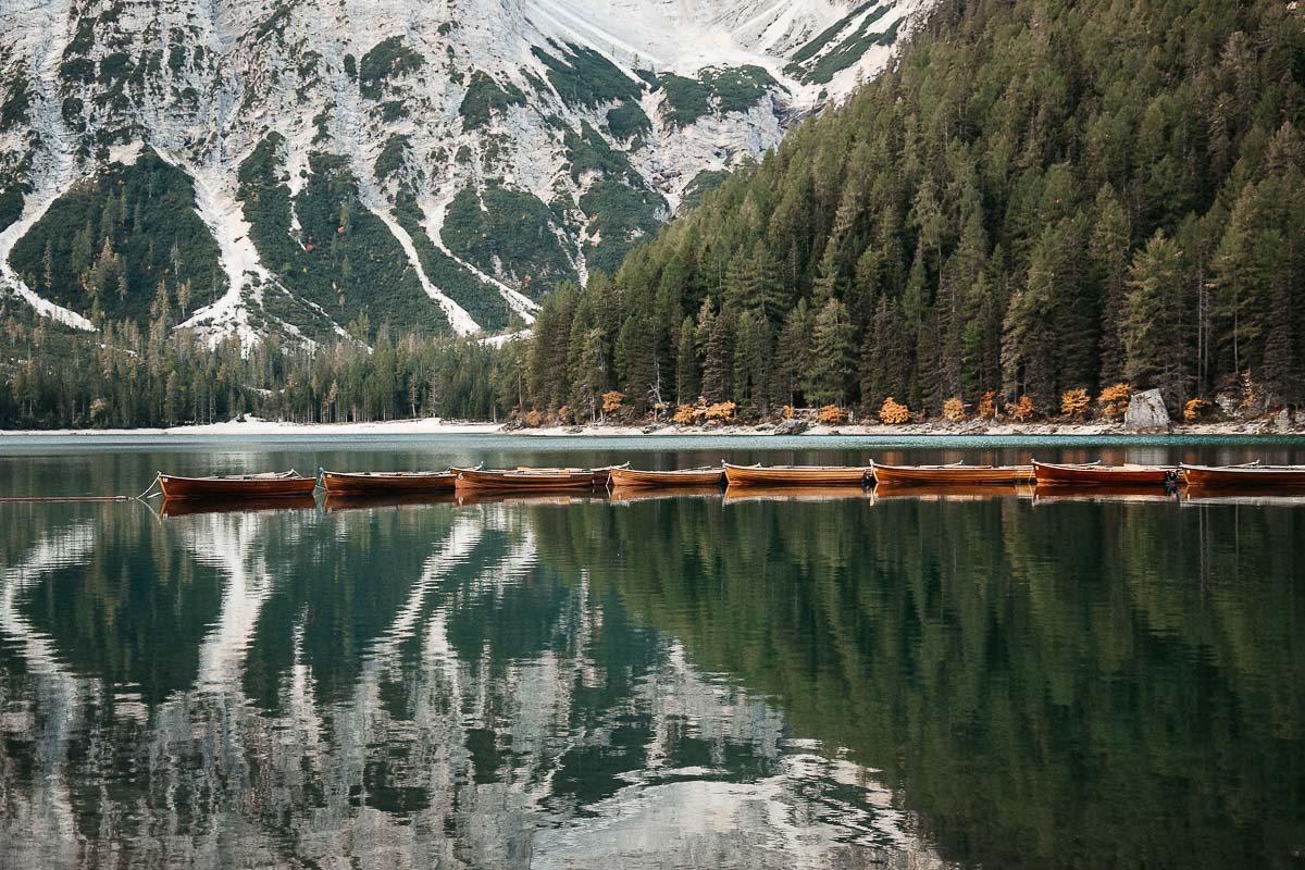 Lago Di Braies dolomites