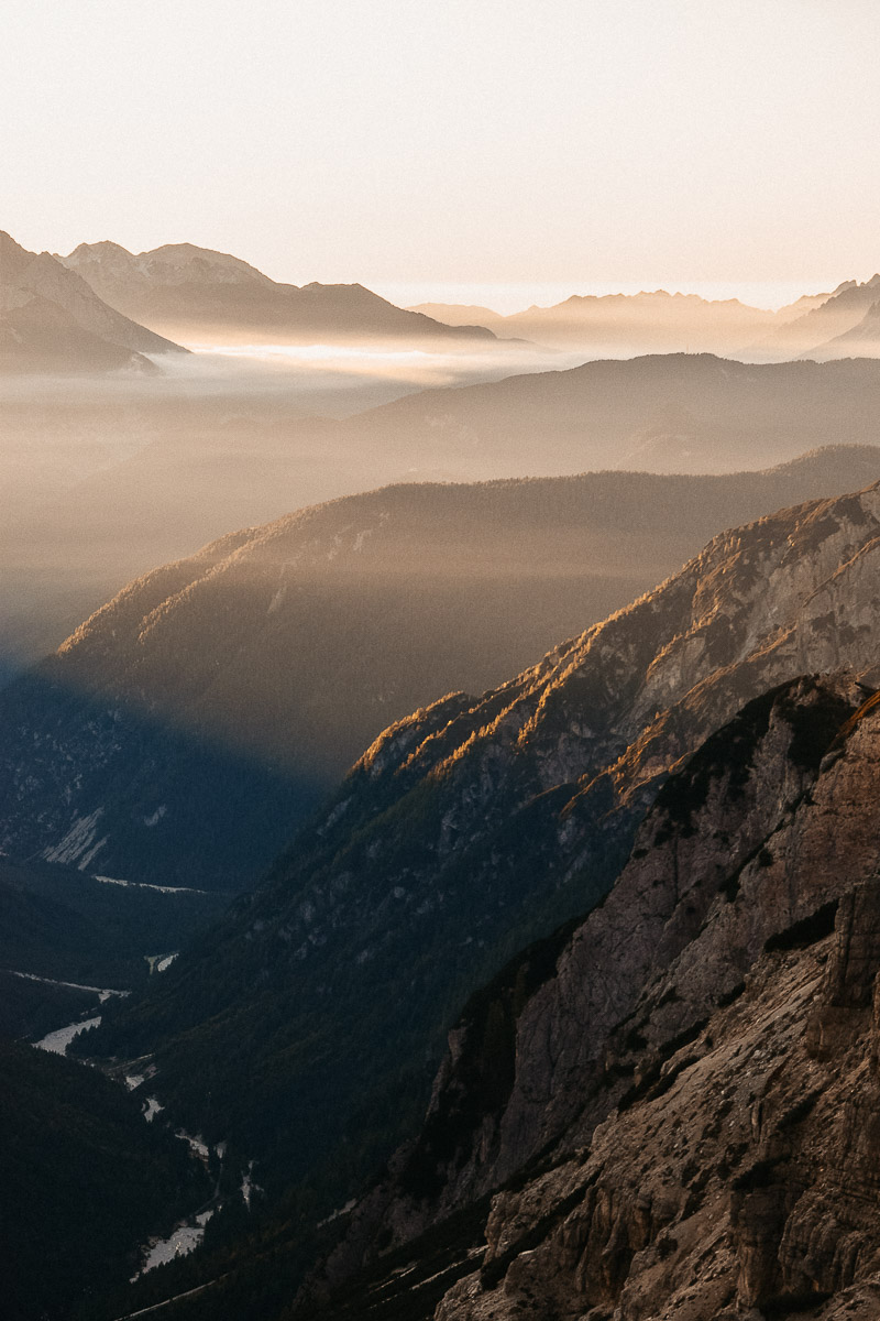 Road trip dans les Dolomites en van aménagé : itinéraire de 10 jours détaillé, conseils pour voyager à petit budget, carnet de route et descriptif des plus belles randonnées... | Histoires de tongs, le blog voyage passionnément alternatif