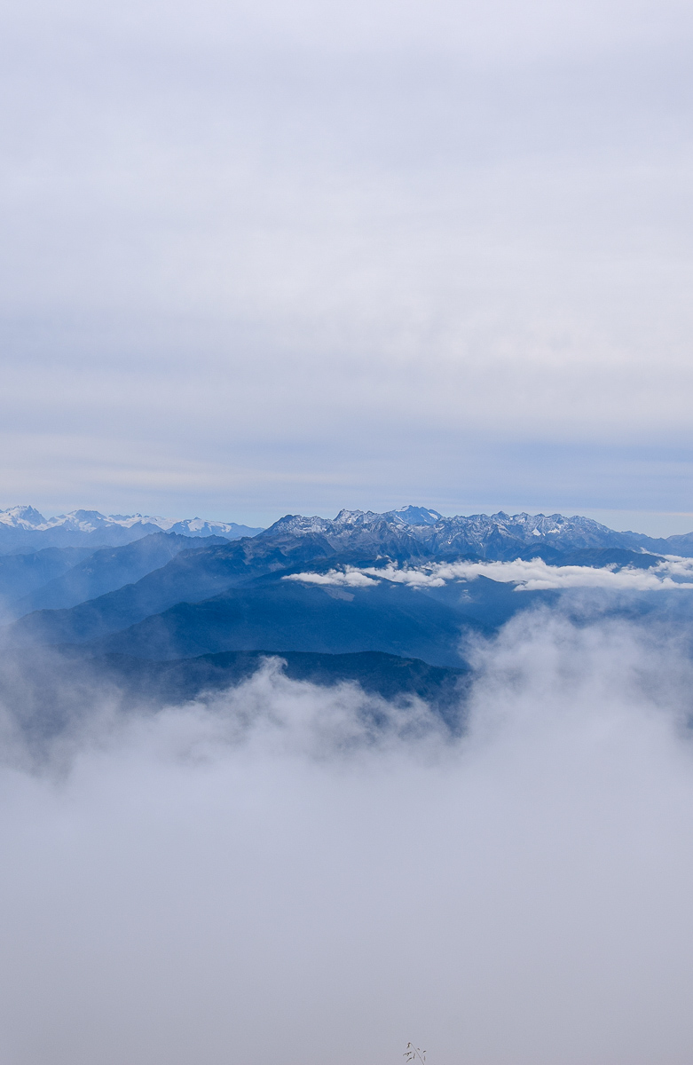 Road trip en Savoie et treks autour des plus beaux lacs: récit de voyage en van aménagé, détail de mon itinéraire de deux semaines, conseils pratiques et infos pour savoir où faire de la randonnée... | Histoires de tongs, le blog voyage passionnément alternatif