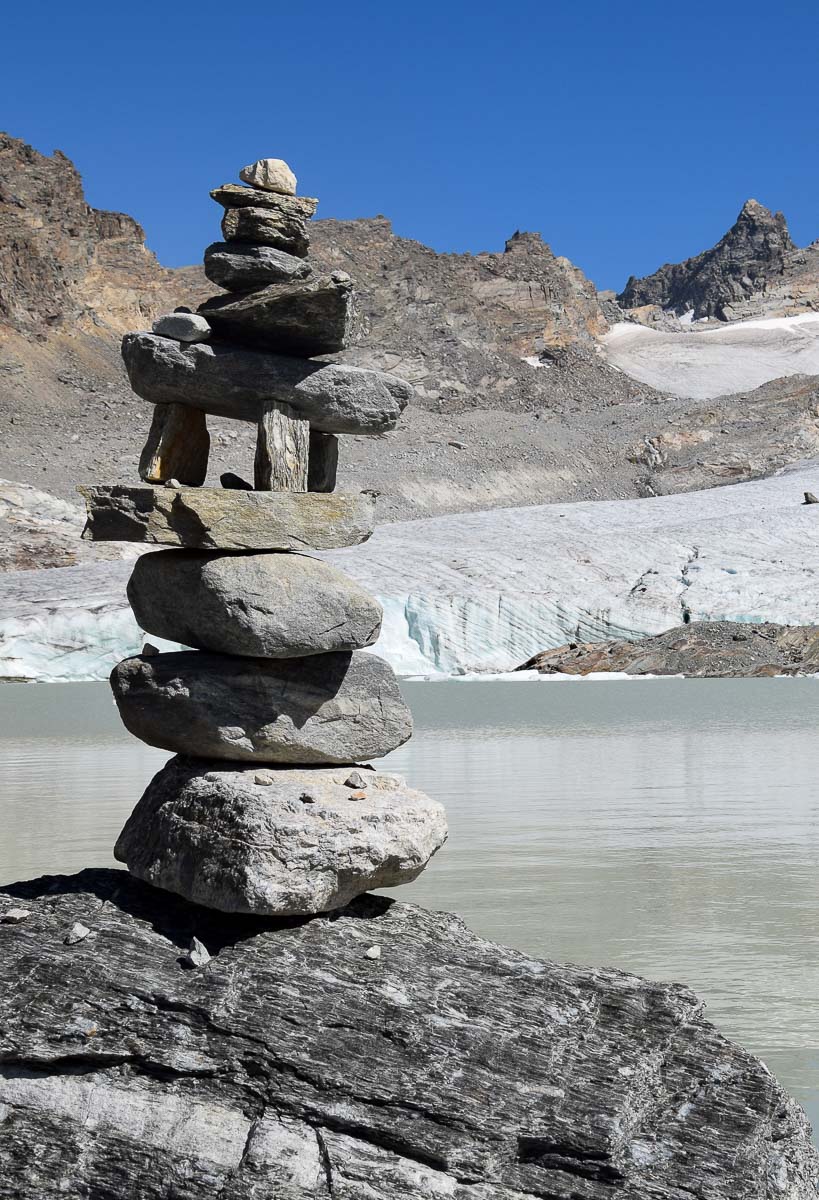 Road trip en Savoie et treks autour des plus beaux lacs: récit de voyage en van aménagé, détail de mon itinéraire de deux semaines, conseils pratiques et infos pour savoir où faire de la randonnée... | Histoires de tongs, le blog voyage passionnément alternatif