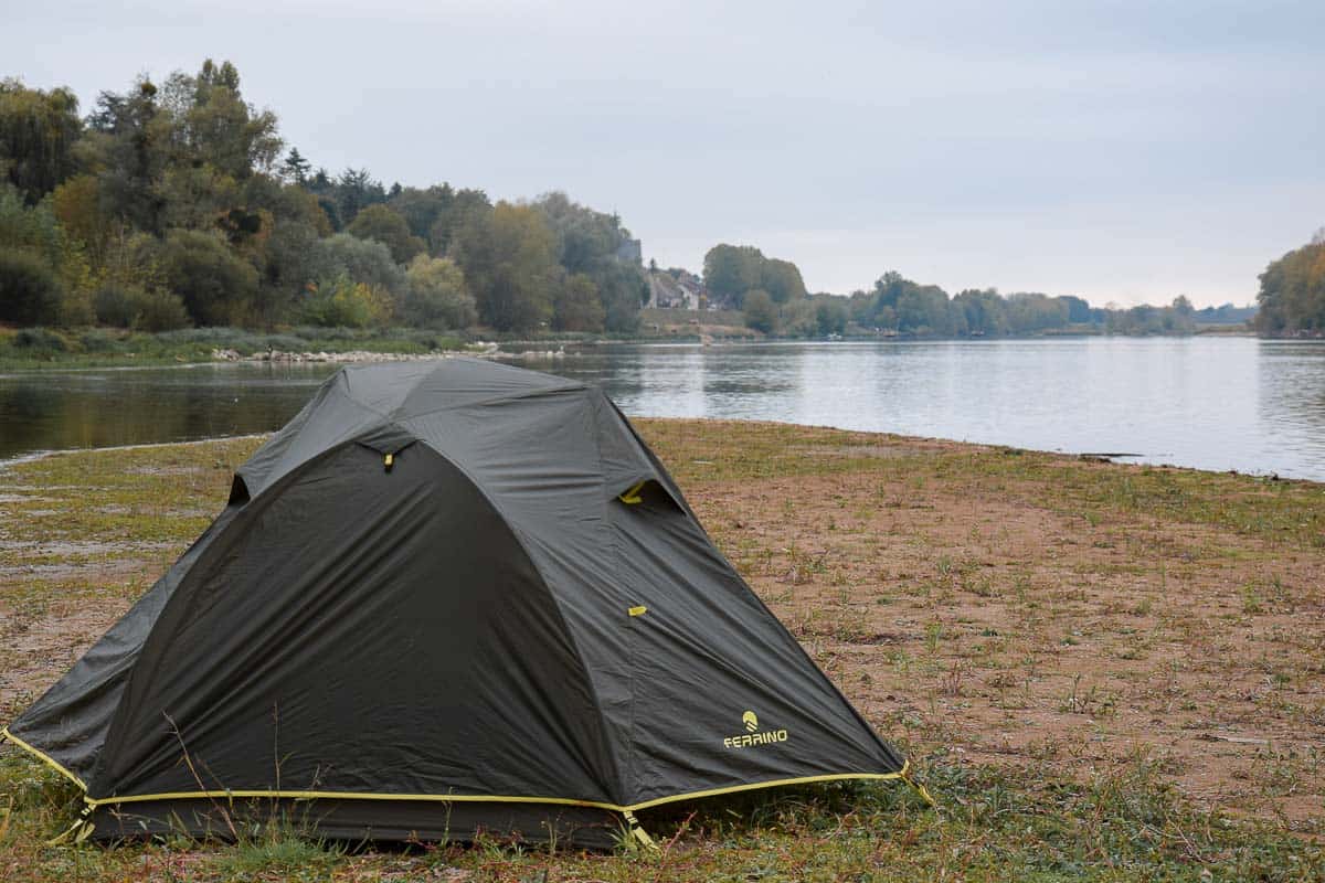 test de tente 2 personnes bivouac